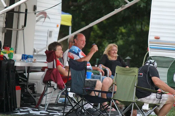 Earnhardt Acres Campground Picture 2