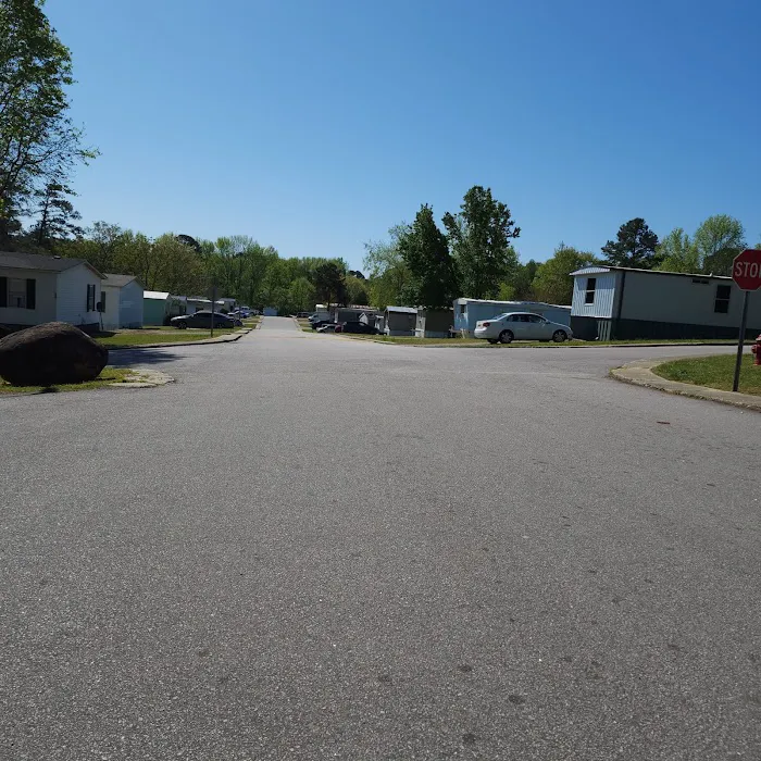 Alta Mobile Home Park Picture 2