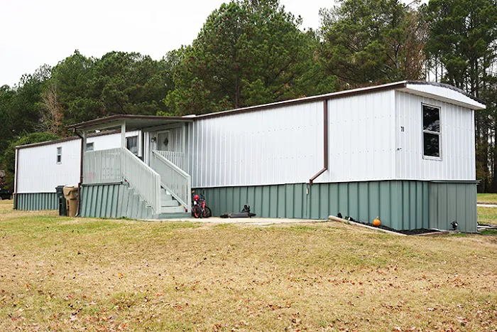 Alta Mobile Home Park Picture 3