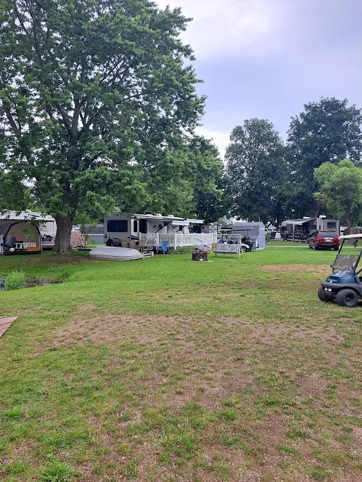 Greenwood Acres Family Campground Picture 10