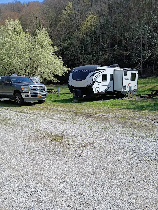Portal 31 RV Park Picture 3