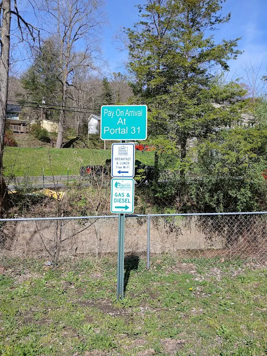 Portal 31 RV Park Picture 10