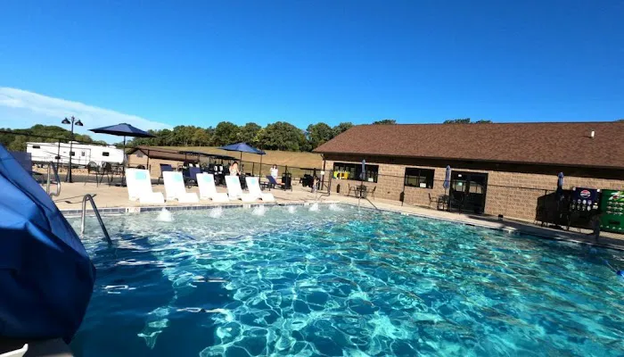 Forest Grove RV Resort Picture 2