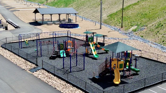 Forest Grove RV Resort Picture 10
