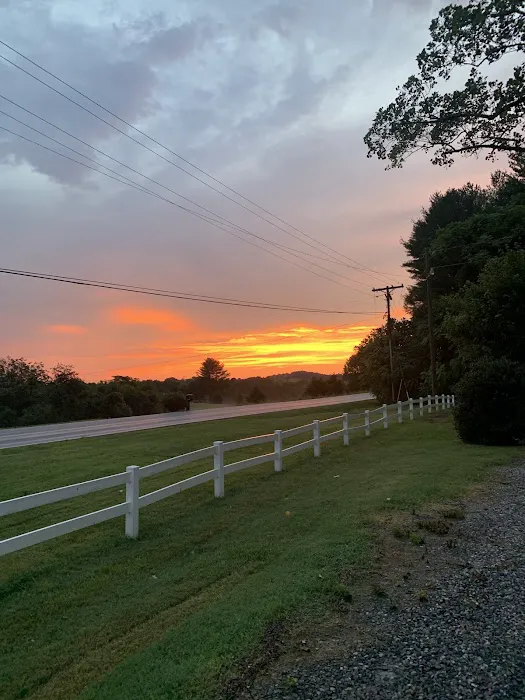 Sunset Farm RV Park Picture 2