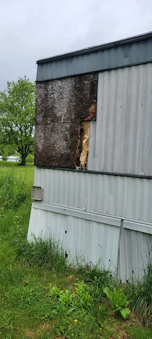 Cedar Ridge Mobile Home Park Picture 1