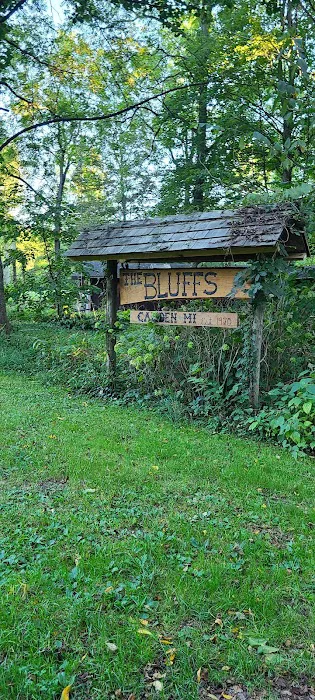 Bluffs Picture 8