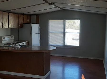 Woodbury Mobile Home Community