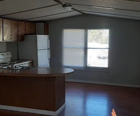 Woodbury Mobile Home Community