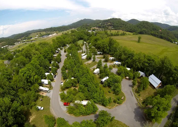Up the Creek RV Camp Picture 2