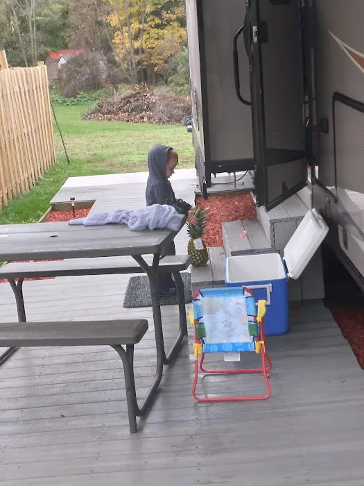 Shady Acres Campgrounds Picture 4