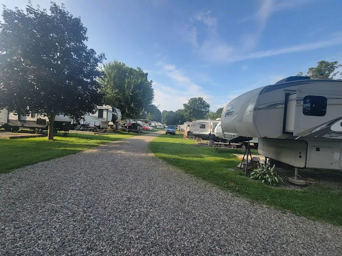Cottonwood Resort Picture 1
