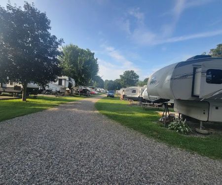 Cottonwood Resort