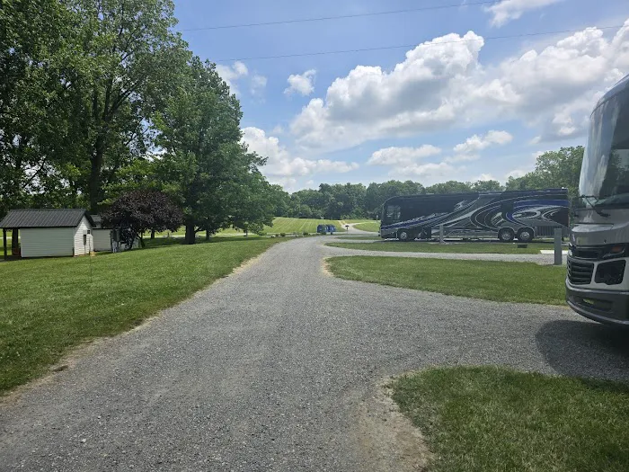 Happy Acres Campground Picture 6