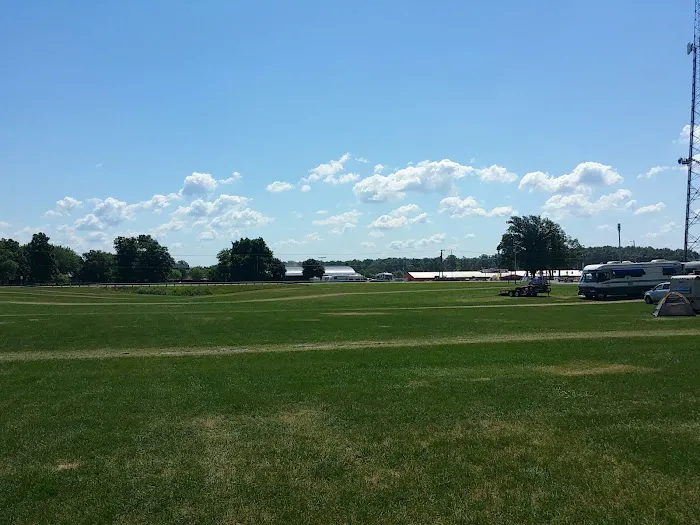 Speedy Camping & Parking Picture 7