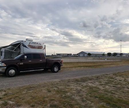 Speedy Camping & Parking