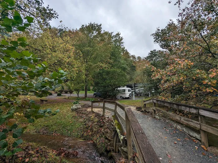 Peachtree Cove RV Park Picture 8