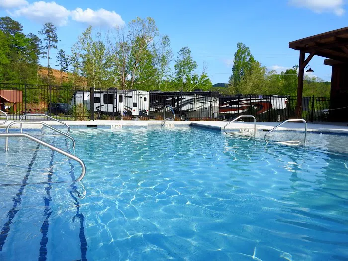 Valley River RV Resort Picture 9