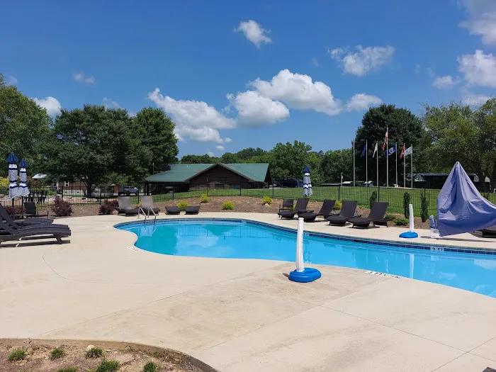 Crossing Creeks RV Resort & Spa Picture 9