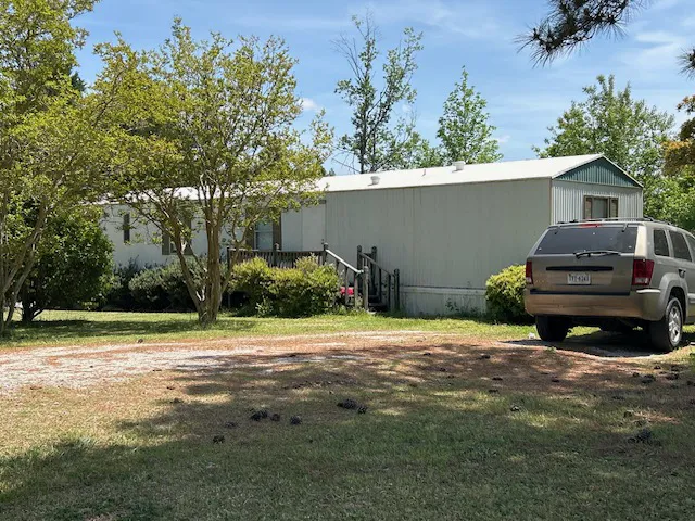 Bailey Meadows Mobile Home Community Picture 6