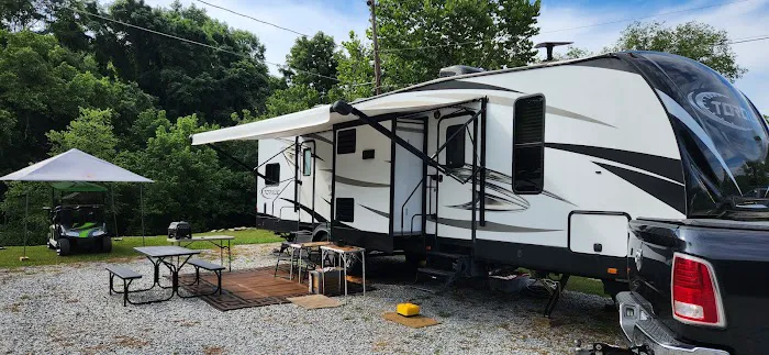 Riverbreeze Campground & RV Park Picture 1
