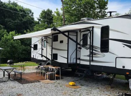 Riverbreeze Campground & RV Park