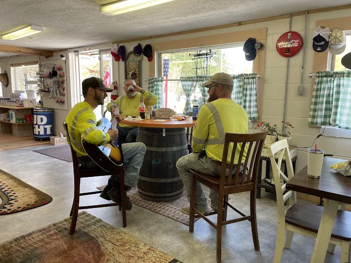Fishing Creek RV Park And Fishing Creek Bait and Tackle Picture 8