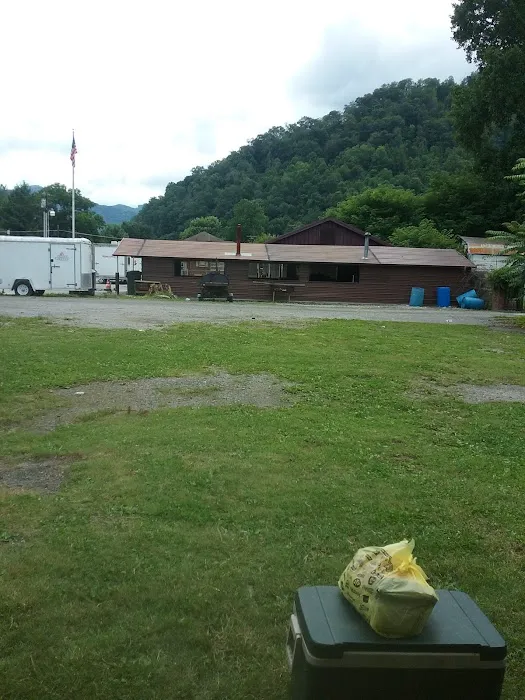 North Evarts RV Park Picture 10