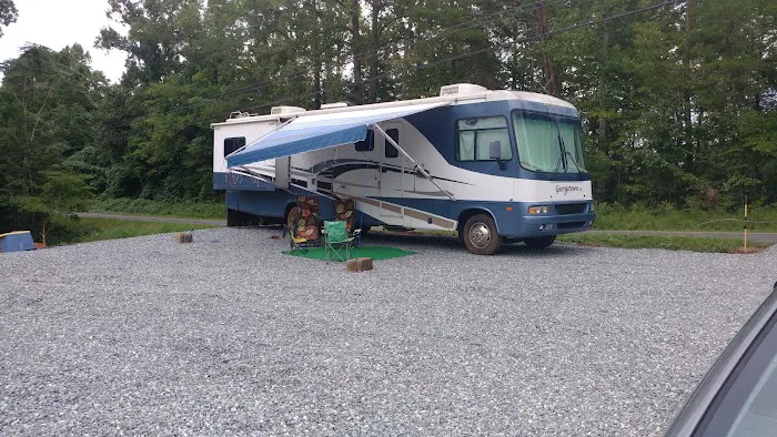 Rail Trail RV Park Picture 2