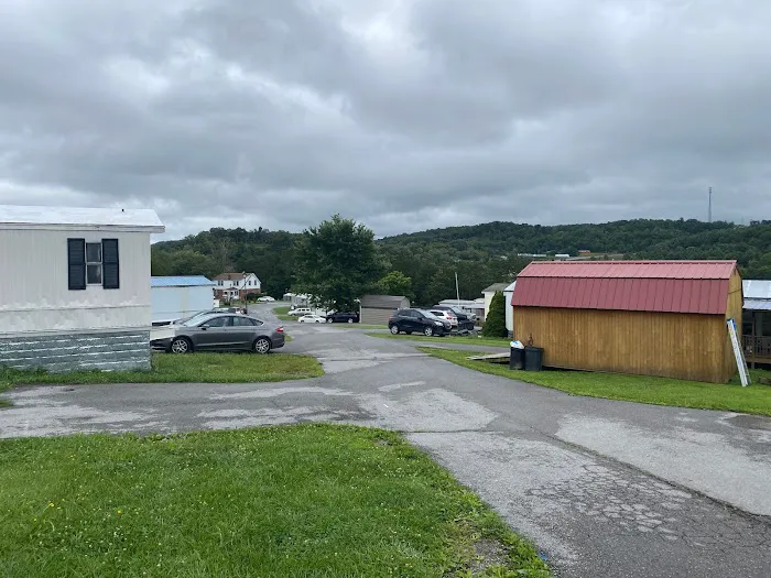 Breeze Hill Estates Manufactured Home Community Picture 2