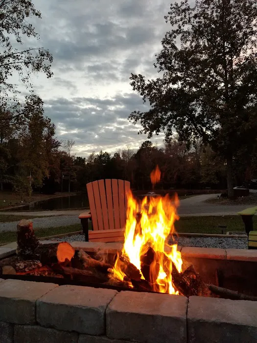Pine Ridge Campground Picture 7