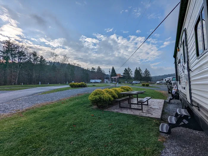 Brushcreek Falls Resort Picture 7
