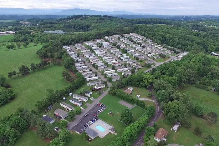 Smoky Ridge Manufactured Home Community Picture 8