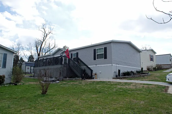 Smoky Ridge Manufactured Home Community Picture 5