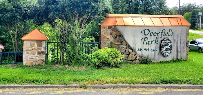 Deerfield Mobile Home Park Picture 4
