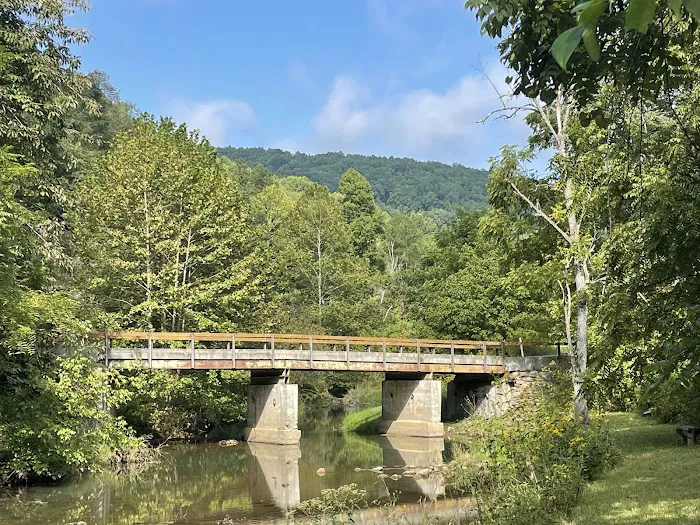 Lover's Leap Campground Picture 3