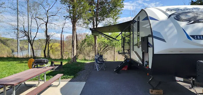 Moody Bluff Campground Picture 2