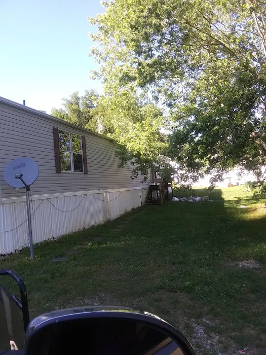 Woodhaven Mobile Home Park Picture 5