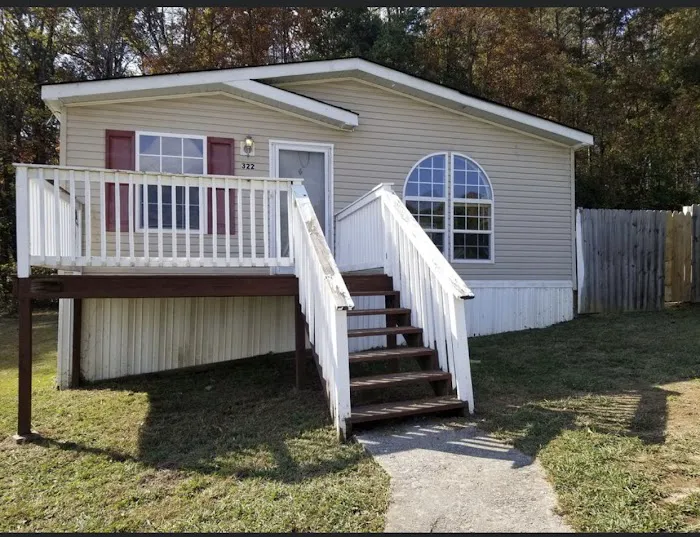 Jamestown Estates Picture 7