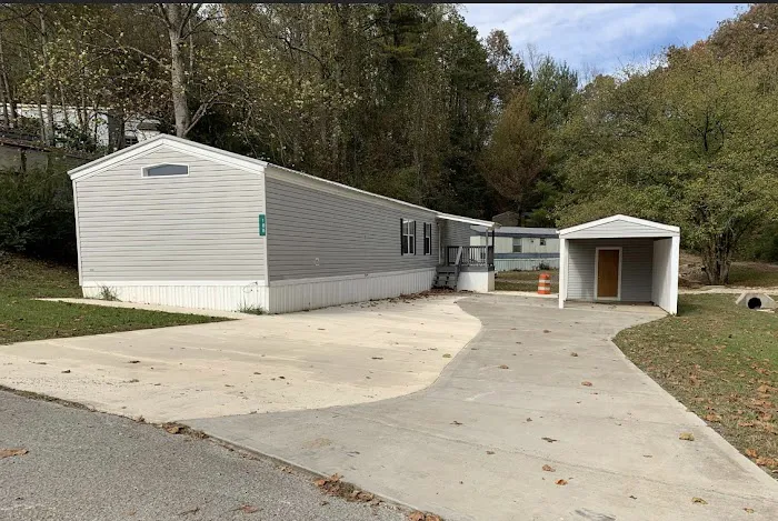Jamestown Estates Picture 8