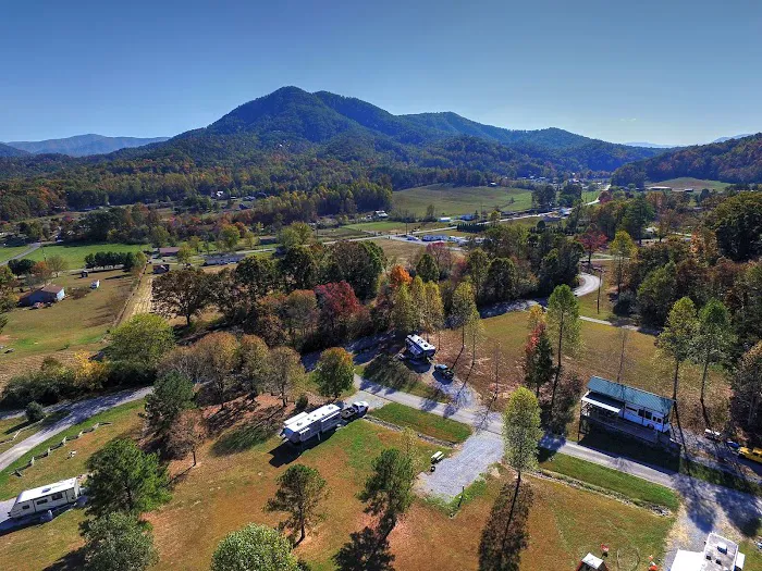 Honeysuckle Meadows RV Park Picture 4