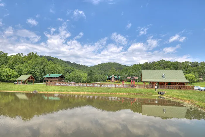 Honeysuckle Meadows RV Park Picture 3