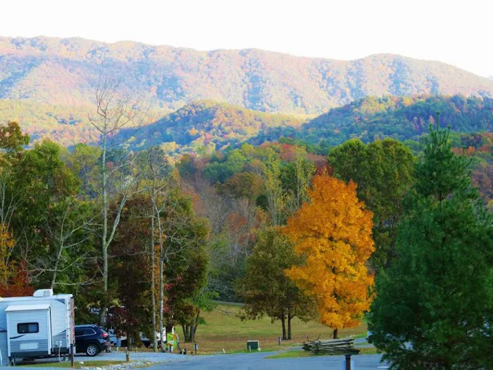 Honeysuckle Meadows RV Park Picture 10