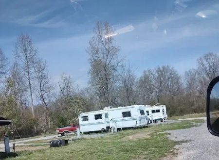 Freeman Creek Camper Lots