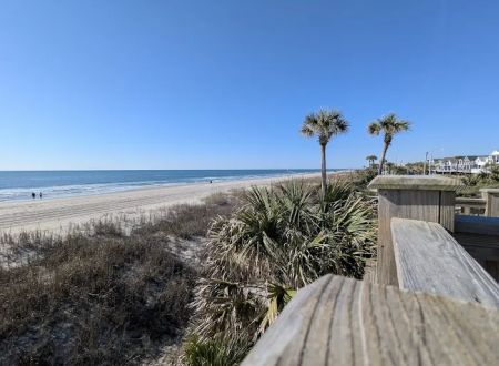 Ocean lake