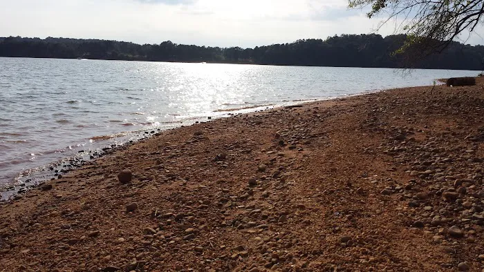 Lake Lanier Mobile Home Community Picture 3