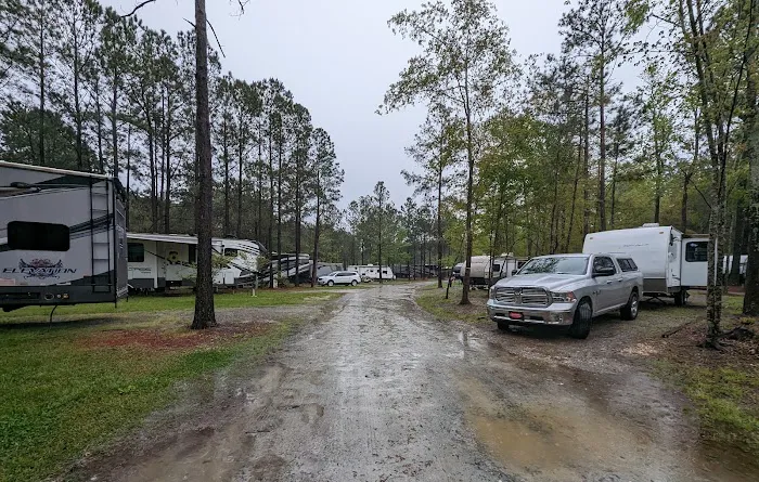 North Pointe RV Resort Picture 8