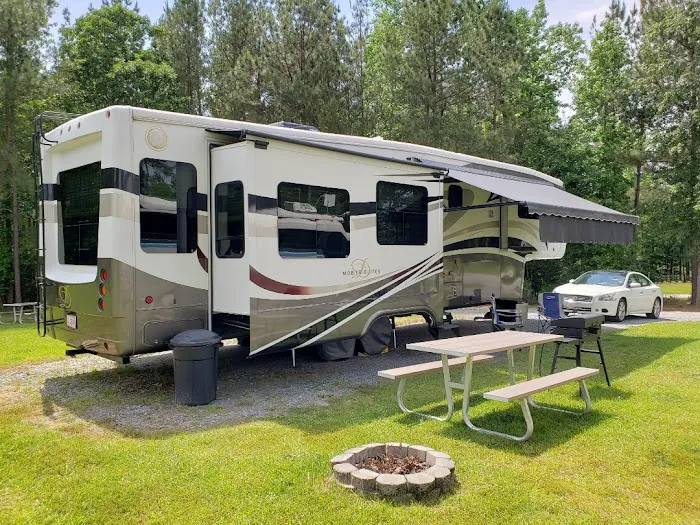 Farm Pond Campground Picture 1