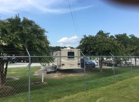 Tucker Lake RV Campground And Storage