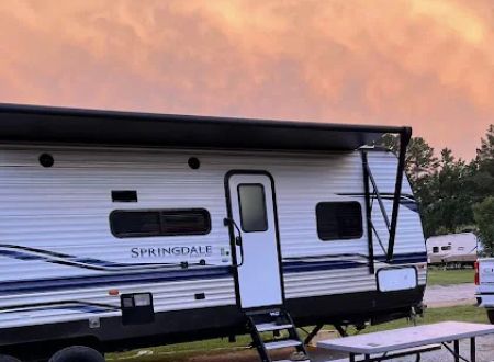 Kamper's Lodge Campground